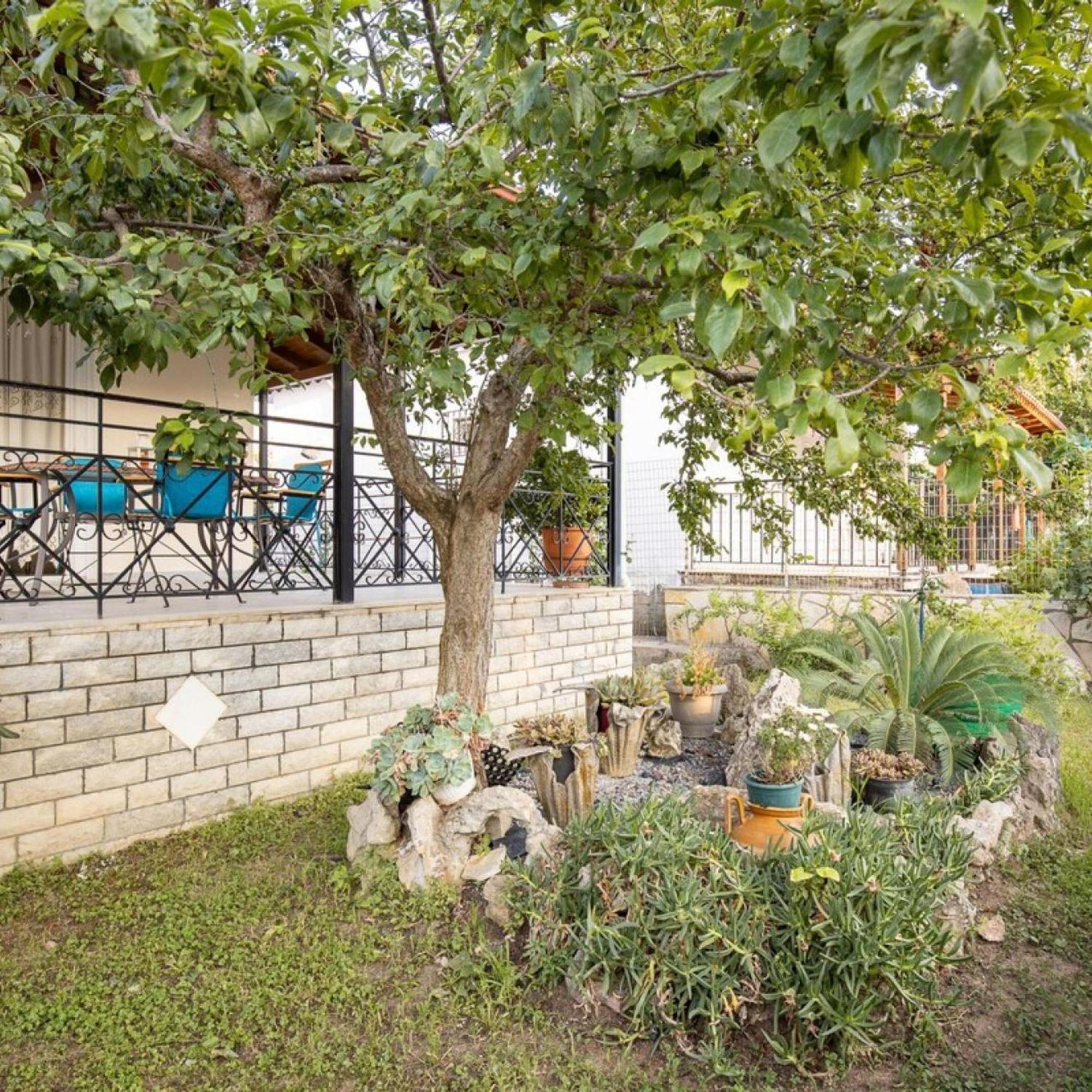 Neromilos Harmony - Roussis Residence Exterior photo